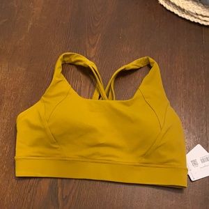 Lululemon Free To Be Elevated Bra